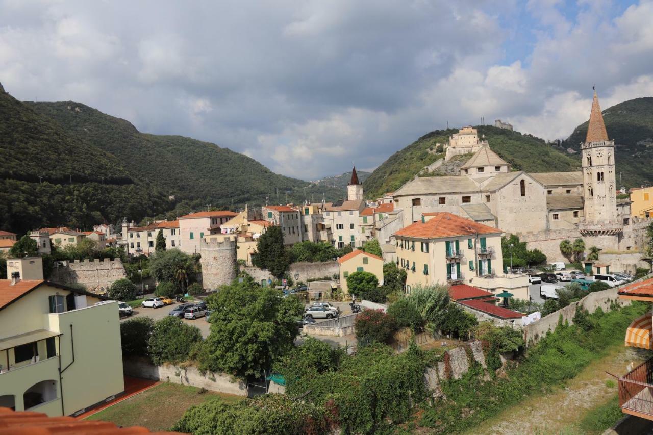 Mansarda Ivy Apartman Finale Ligure Kültér fotó